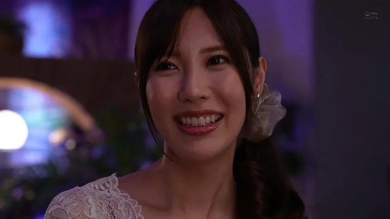同窓会を楽しむ水端あさみさん